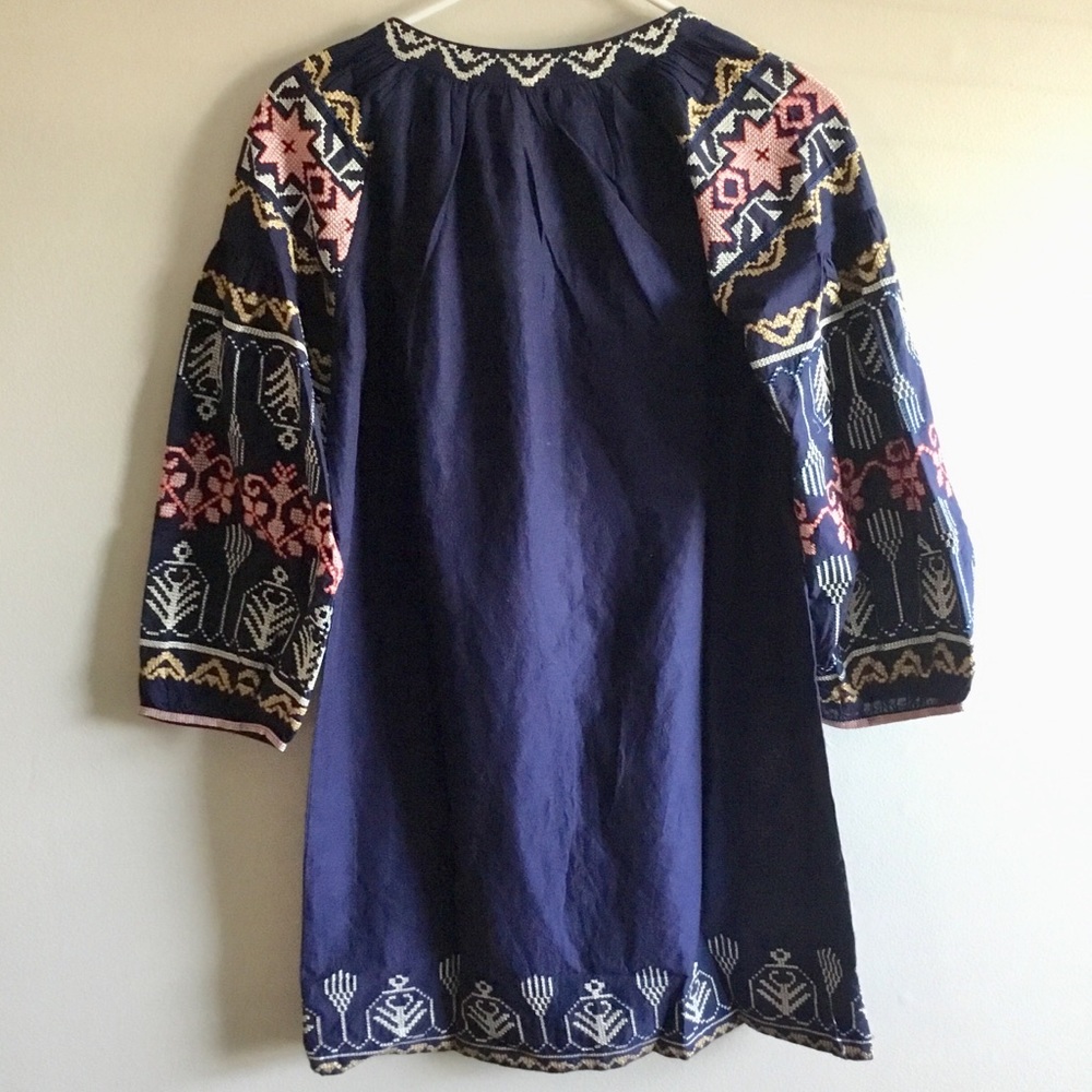 NWT Tolani Celo Embrordered Tunic top - Picture 4 of 6